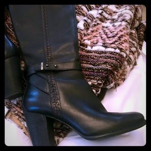 Ugg Black Knee-high leather Boots-Size 7